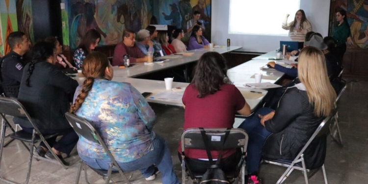 IMPARTE ICM TALLER PRIMEROS AUXILIOS PSICOLÓGICOS EN LA ATENCIÓN A LA VIOLENCIA DE GÉNERO