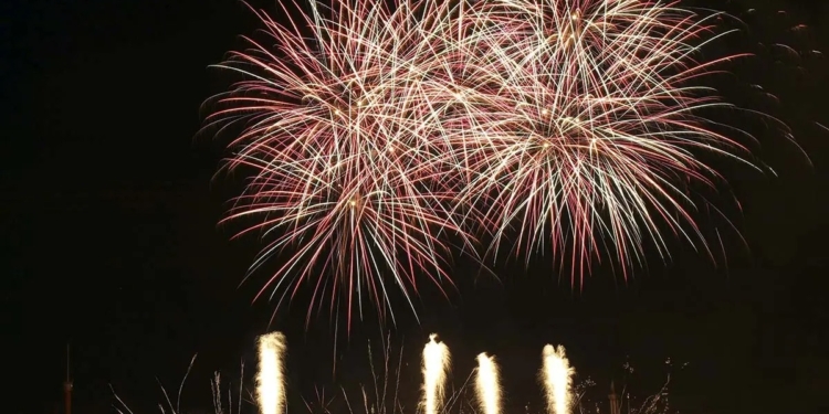 LA ISLA KIRITIMATI, EN EL PACÍFICO SUR, LA PRIMERA EN CELEBRAR LA LLEGADA DEL 2024