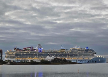 PUERTO RICO AMANECIO CON EL CRUCERO MÁS GRANDE DEL MUNDO EL ICON OF THE SEAS