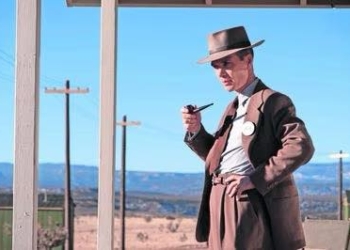 ‘OPPENHEIMER’ GANA A MEJOR PELÍCULA EN LOS CRITICS CHOICE AWARDS Y LE VUELVE A ARREBATAR EL PREMIO A ‘BARBIE’