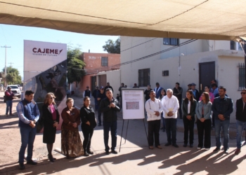 REALIZAN BANDERAZO DE OBRA EN CALLES DE LA COLONIA MIRAVALLE