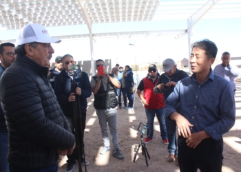 LAMARQUE CANO REALIZA RECORRIDO EN LA CONSTRUCCIÓN DE LA EMPRESA DE AUTOPARTES KYUNGSHIN