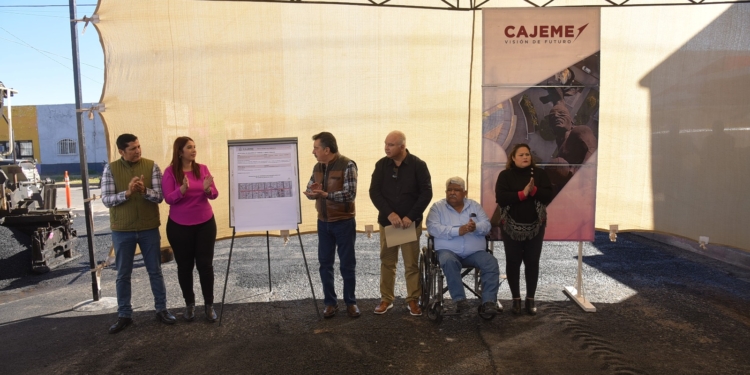 PONE EN MARCHA LAMARQUE CANO OBRA DE PAVIMENTACIÓN EN CALLE GALEANA ENTRE CHIHUAHUA Y TABASCO