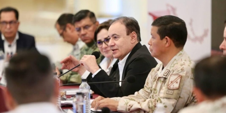 TRABAJA GOBERNADOR DURAZO CON PROTECCIÓN CIVIL NACIONAL EN ACCIONES PARA TEMPORADA DE LLUVIAS Y CICLONES 2024