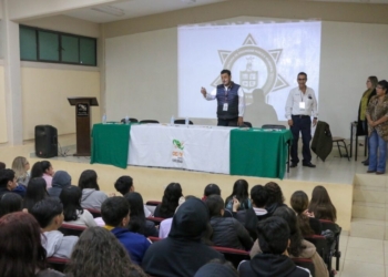 CULMINA SSPM CON PLÁTICAS EN EL CECYTE BENEFICIANDO A CERCA DE MIL ESTUDIANTES