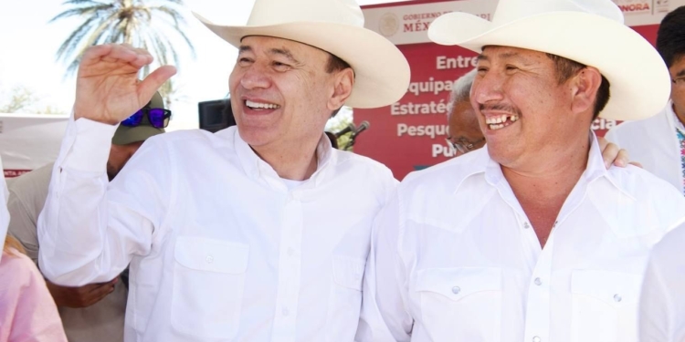 GOBERNADOR DURAZO ENTREGA OBRA Y EQUIPAMIENTO PARA EL DESARROLLO PESQUERO PARA LA JUSTICIA AL PUEBLO YAQUI