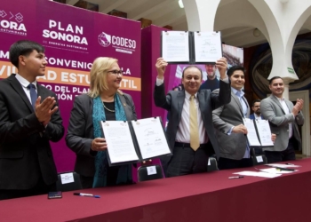 PROMUEVE GOBERNADOR DURAZO FORMACIÓN ESTUDIANTIL EN EL EXTRANJERO A TRAVÉS DEL PLAN SONORA