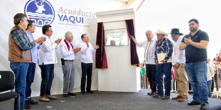 CUMPLEN PRESIDENTE LÓPEZ OBRADOR Y GOBERNADOR DURAZO DEMANDA HISTÓRICA DE LLEVAR AGUA POTABLE POR PRIMERA VEZ A 50 COMUNIDADES YAQUIS