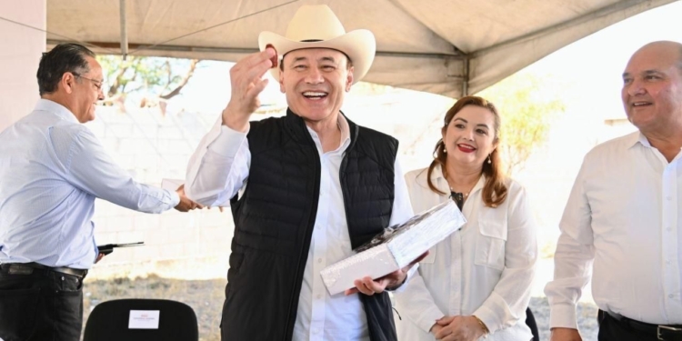 INICIA GOBERNADOR DURAZO OBRAS DE INFRAESTRUCTURA VIAL E HÍDRICAS CON INVERSIÓN DE 113.5 MDP