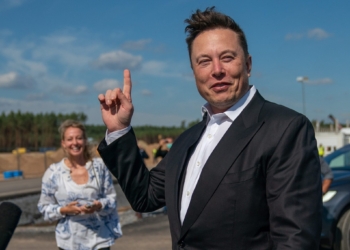 ELON MUSK ANUNCIA EL TRASPASO DEL REGISTRO DE SPACEX A TEXAS