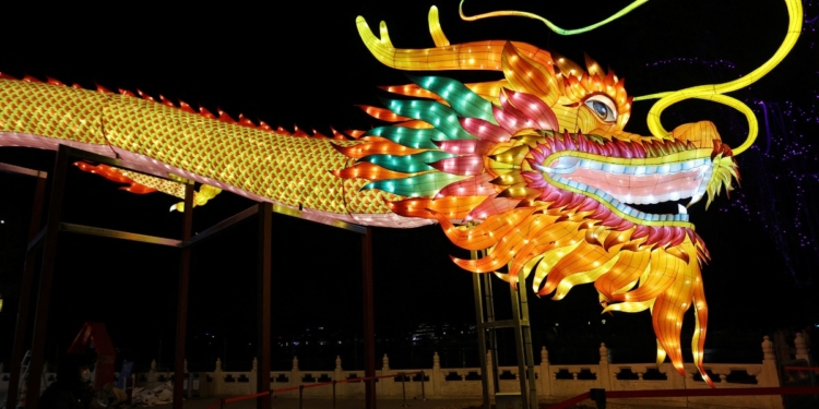 EL AÑO NUEVO LUNAR PARALIZA A CHINA
