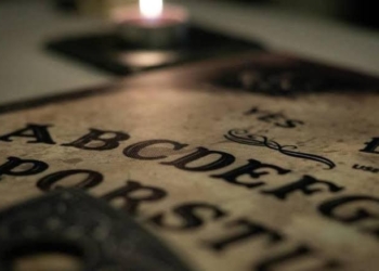 ALUMNOS DE PRIMARIA JUEGAN A LA OUIJA Y DOS QUEDAN INCONSCIENTES