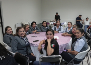 RECONOCE SSPM A PERSONAL FEMENINO OPERATIVO Y ADMINISTRATIVO DE LA CORPORACIÓN