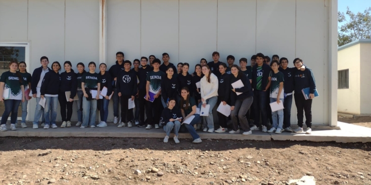 VISITAN ESTUDIANTES DE SECUNDARIA DE INSTITUTO SENDA PLANTAS POTABILIZADORAS DE AGUA