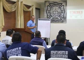 IMPARTE SSPM CURSO DE EDUCACIÓN VIAL A BOMBEROS DE CAJEME