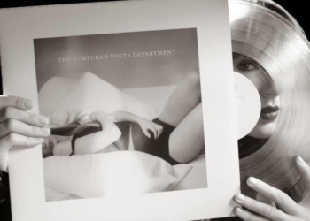 ROMPE TAYLOR SWIFT RÉCORDS CON SU NUEVO DISCO ‘THE TORTURED POETS DEPARTMENT’