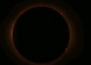 A OSCURAS, ASÍ DISFRUTARON LAS PERSONAS EL ECLIPSE TOTAL DE SOL EN MAZATLÁN, SINALOA
