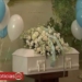 BEBÉ DESPIERTA EN PLENO FUNERAL