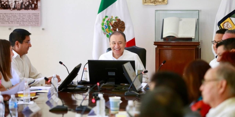 ACUERDA GOBIERNO DE SONORA ACCIONES PARA PREVENCIÓN A LA SALUD POR TEMPORADA DE CALOR