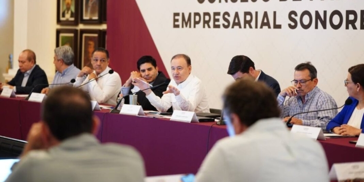 ATIENDE GOBERNADOR AGENDA ECONÓMICA CON SECTOR EMPRESARIAL