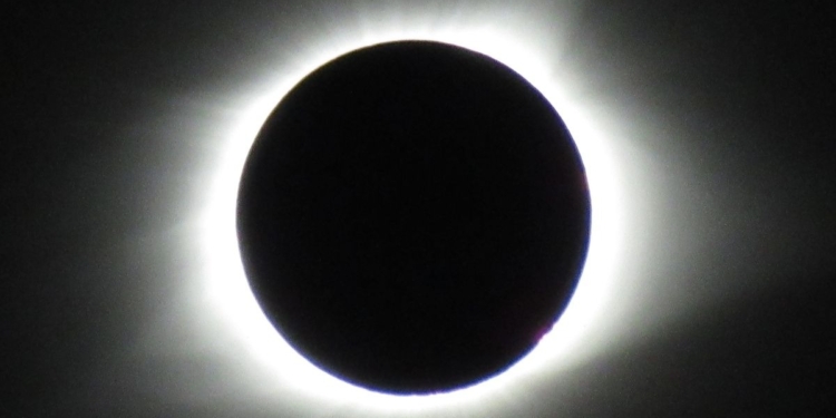 ECLIPSE SOLAR DEL 8 DE ABRIL, LISTA ACTUALIZADA DE ESTADOS QUE SUSPENDEN CLASES