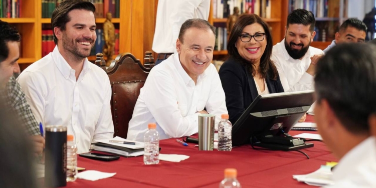 TRABAJAN GOBIERNO DE SONORA Y CÁMARAS EMPRESARIALES EN MATERIA DE MEJORA REGULATORIA