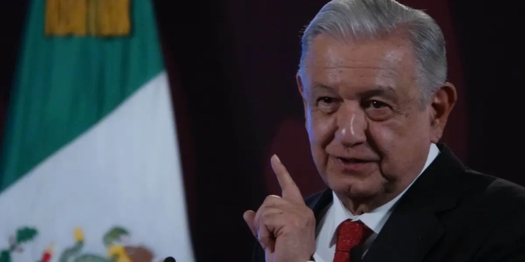 BANCO DE MÉXICO ADMINISTRARÁ AFORES NO RECLAMADAS POR MÁS DE 10 AÑOS: AMLO