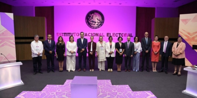 l“SIEMPRE HA HABIDO MANO NEGRA”: AMLO PIDE AL INE QUE “JUEGUE LIMPIO” EN EL SEGUNDO DEBATE PRESIDENCIAL