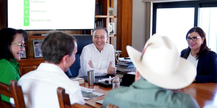 SUPERVISA GOBERNADOR AVANCES EN CERTIFICACIÓN DE BACANORA