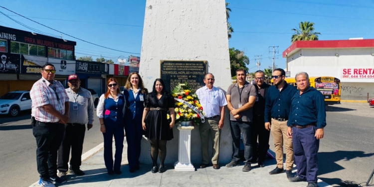 CONMEMORAN 271 ANIVERSARIO DEL NATALICIO DE MIGUEL HIDALGO Y COSTILLA