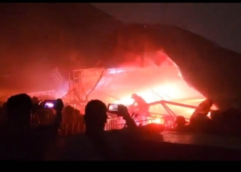 AL MENOS NUEVE MUERTOS POR DESPLOME DURANTE MITIN DE MC EN SAN PEDRO, NL