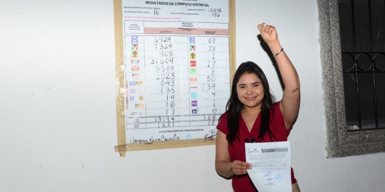 DENI GASTELUM BARRERAS RECIBE CONSTANCIA DE MAYORÍA COMO DIPUTADA LOCAL POR EL DISTRITO 16
