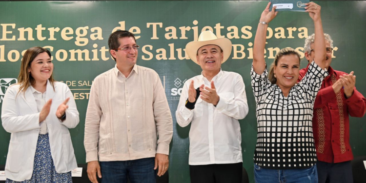 BENEFICIA GOBERNADOR DURAZO A NAVOJOENSES CON PROGRAMA LA CLÍNICA ES NUESTRA