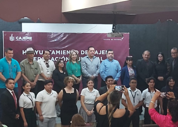 GOBIERNO MUNICIPAL CULMINA CONCURSO DE ORATORIA 2024