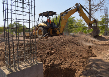 SUPERVISA PRESIDENTE OBRA DE CONSTRUCCIÓN DE PARQUE RECREATIVO Y CENTRO COMUNITARIO EN LA COLONIA CHAPULTEPEC