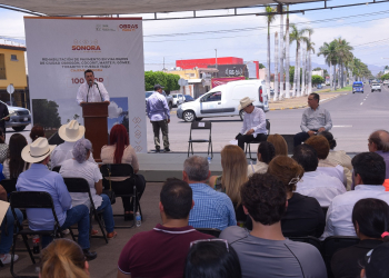 ENTREGAN ALCALDE Y GOBERNADOR OBRAS DE PAVIMENTACIÓN EN CAJEME