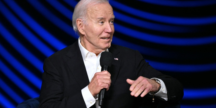 JOE BIDEN ANUNCIA MEDIDAS PARA PROTEGER A CÓNYUGES DE INDOCUMENTADOS EN EU