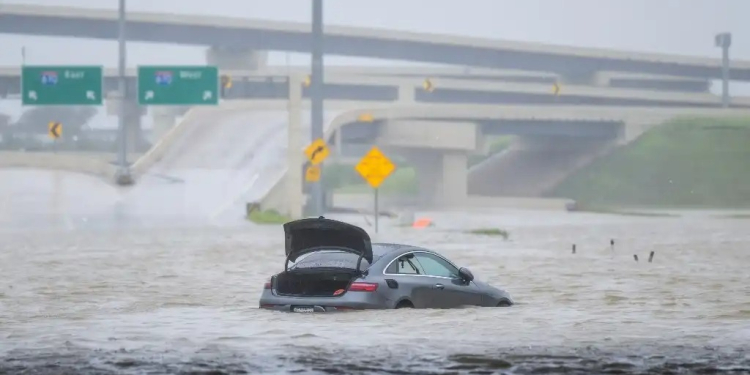 BERYL DEJA DOLOR Y CAOS EN HOUSTON, YA SON 4 PERSONAS QUE PERDIERON LA VIDA