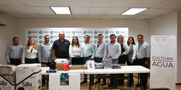 ENTREGA CONAGUA EQUIPOS DE APOYO PARA ESPACIO DE CULTURA DE AGUA DE OOMAPASC