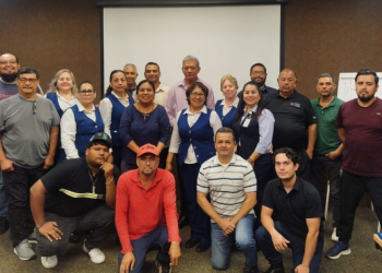 BRINDA GOBIERNO MUNICIPAL CAPACITACIÓN AL PERSONAL DEL DEPARTAMENTO DE DESAYUNOS ESCOLARES