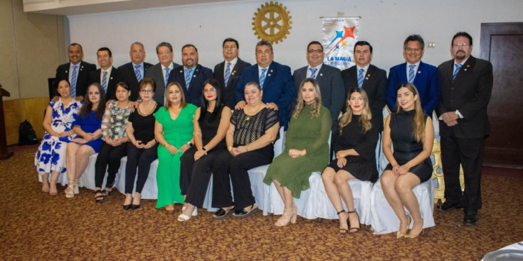 EL CLUB ROTARIO OBREGÓN SUR REALIZÓ LA TOMA DE PROTESTA DE LA MESA DIRECTIVA 2024-2025