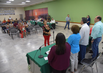 BENEFICIA PRESIDENTE MUNICIPAL A FAMILIAS DE CAJEME