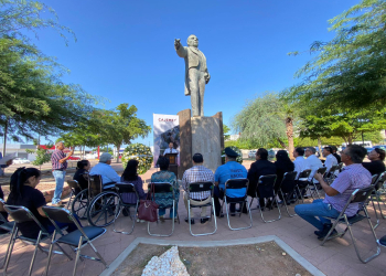 RINDE GOBIERNO MUNICIPAL HOMENAJE LUCTUOSO AL EX PRESIDENTE DE MÉXICO BENITO JUÁREZ