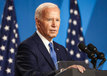 JOE BIDEN ABANDONA LA CARRERA POR LA PRESIDENCIA DE EE.UU.