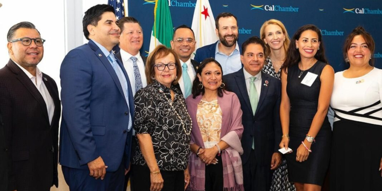 CÁMARA DE COMERCIO DE CALIFORNIA SE INTERESA EN VIRTUDES DEL PLAN SONORA