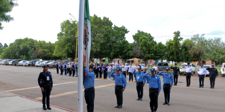 FORTALECE POLICÍA MUNICIPAL DISCIPLINA CON DIFUSIÓN DE PATRIOTISMO