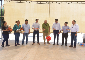 INAUGURA GOBIERNO MUNICIPAL, CTC Y CMIC CANCHA MULTIUSOS DEPORTIVA