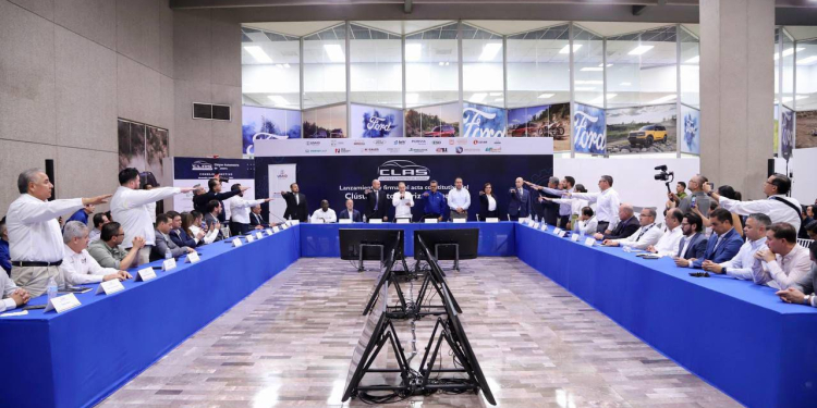 IMPULSA GOBERNADOR DURAZO INNOVACIÓN Y COMPETITIVIDAD CON NUEVO CLÚSTER AUTOMOTRIZ DE SONORA