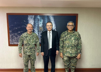 GOBERNADOR DURAZO DA CONTINUIDAD A MODERNIZACIÓN DE PUERTO DE GUAYMAS CON APOYO DE PRESIDENTA CLAUDIA SHEINBAUM