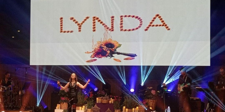 LYNDA REGRESA A LOS ESCENARIOS CON CONCIERTO ACÚSTICO